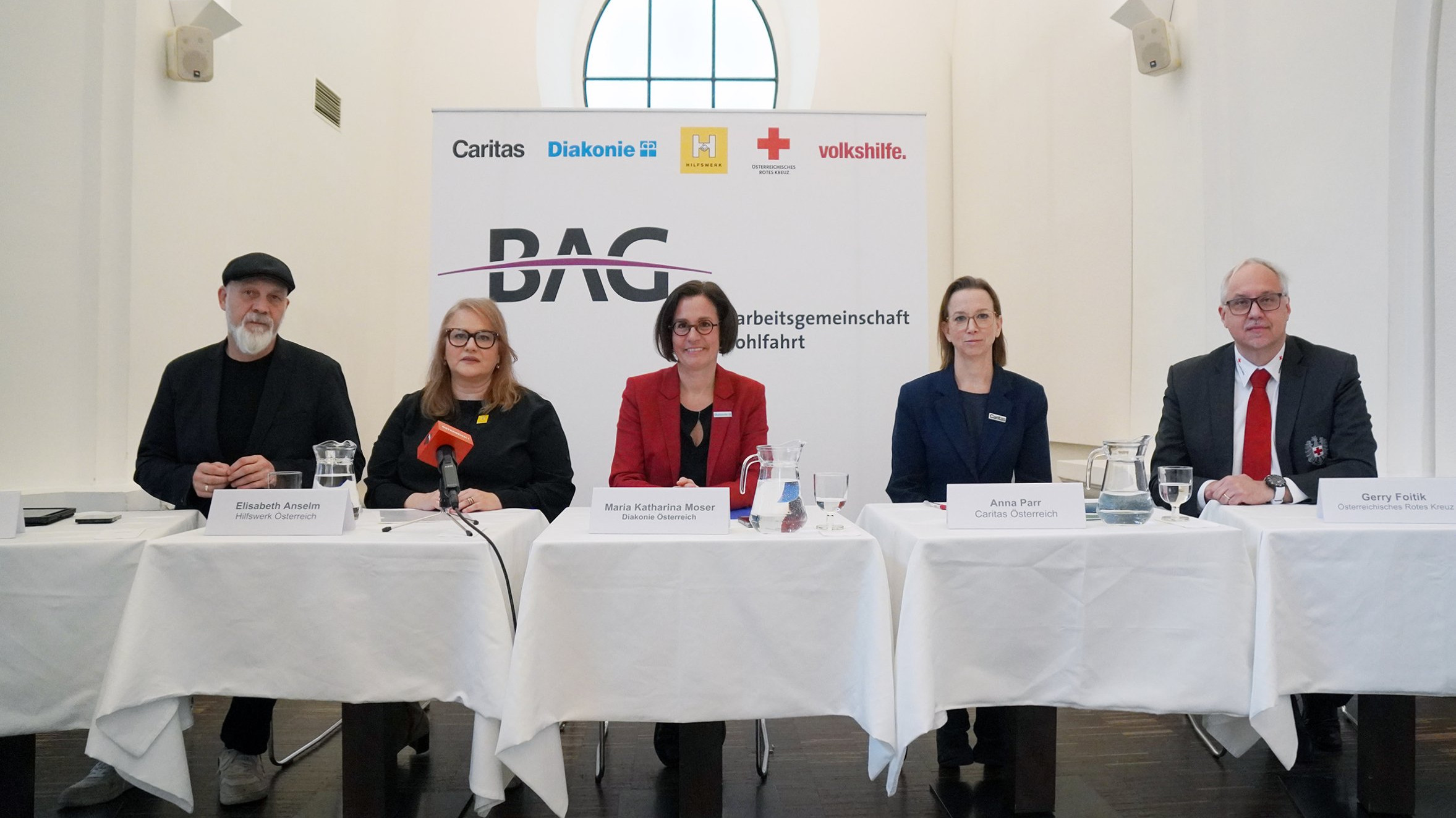 Pressekonferenz der Bundesarbeitsgemeinschaft freie Wohlfahrt im November 2024.