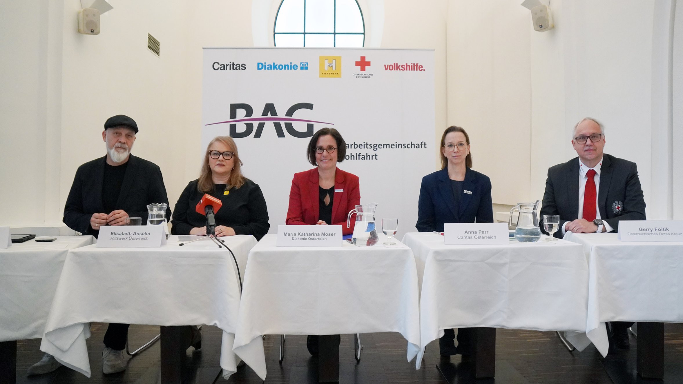 Pressekonferenz der Bundesarbeitsgemeinschaft freie Wohlfahrt im November 2024.