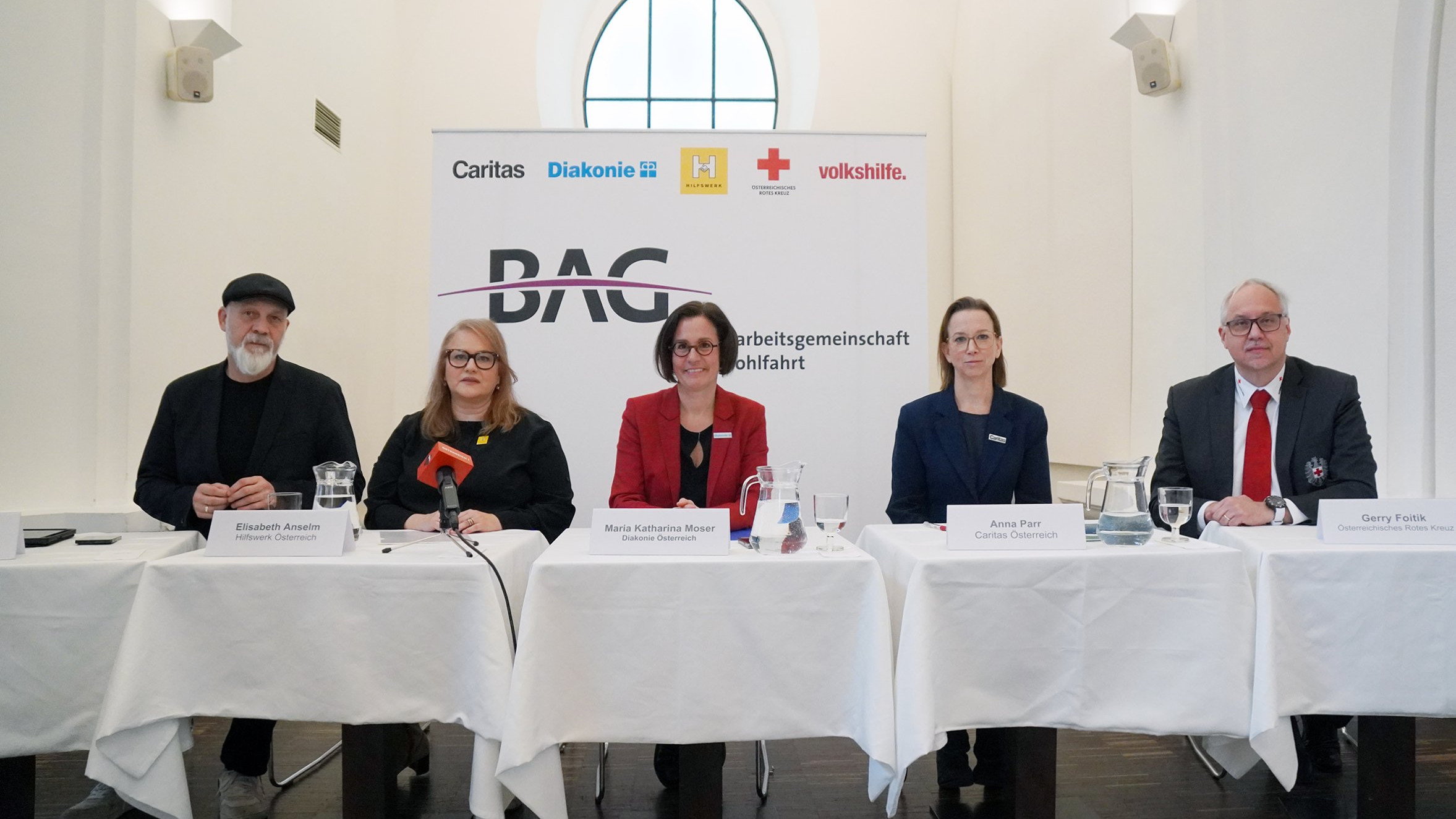 Pressekonferenz der Bundesarbeitsgemeinschaft freie Wohlfahrt im November 2024.